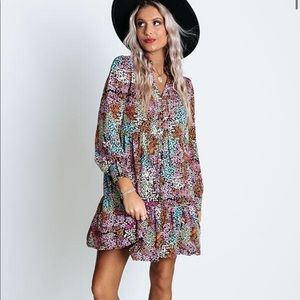 NWT! Vibrant Life Floral Shift Dress